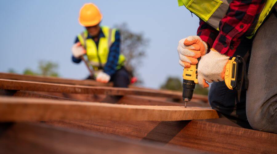 Expert Emergency Roof Repairs services in Woodbury, TN